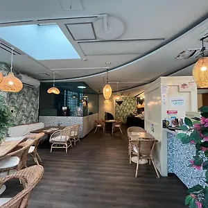 ホステル エースイン新宿, 東京都