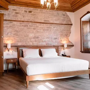 Hotel Argjiro Traditional