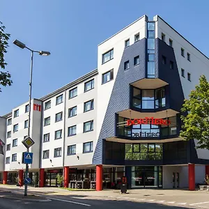 Dormero Zuerich Airport Otel